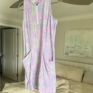 Tzu Tzu golf Sleeveless Pastel Patterned Dress LIKE NEW